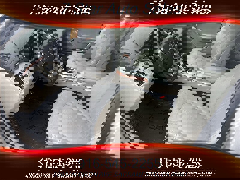 Used 2010 Cadillac CTS Luxury image 9