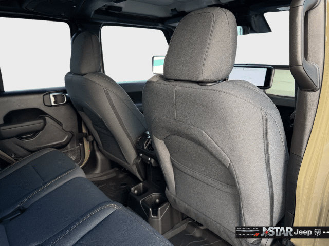 New 2026 Jeep Gladiator Sport AWD/4WD image 30
