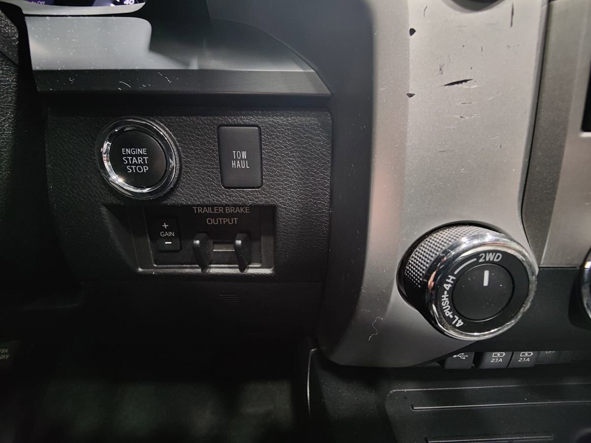 Used 2020 Toyota Tundra TRD Pro AWD/4WD image 34