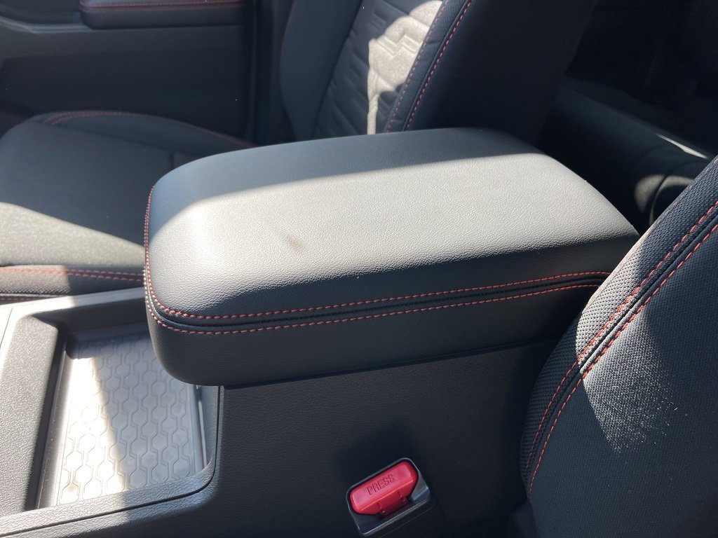 New 2025 Nissan Frontier PRO-4X image 13