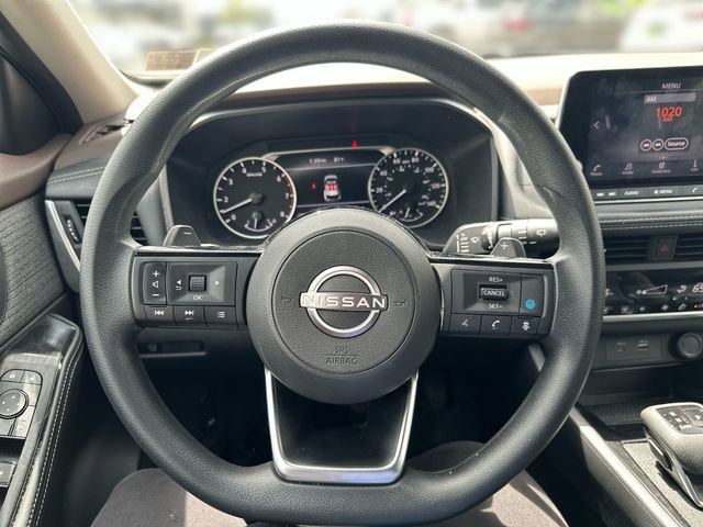 Used 2023 Nissan Rogue SV AWD/4WD image 16