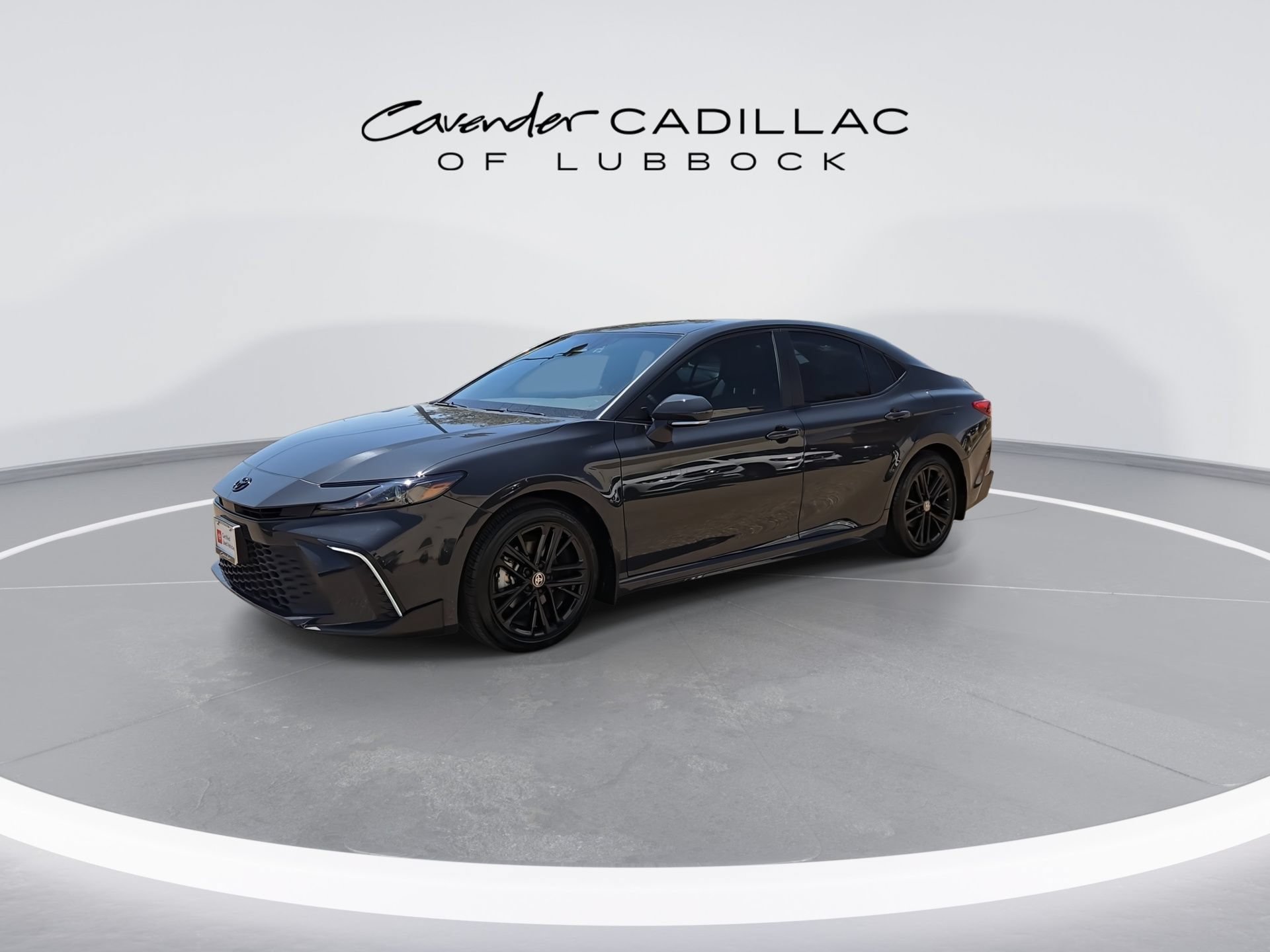 Used 2026 Toyota Camry SE FWD image 4