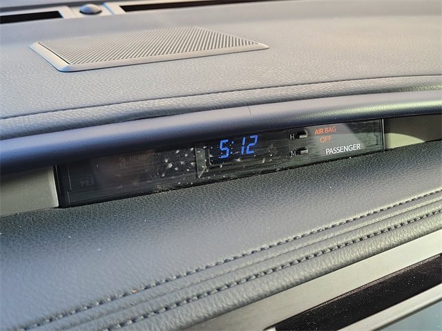 Used 2019 Toyota Highlander Limited image 19