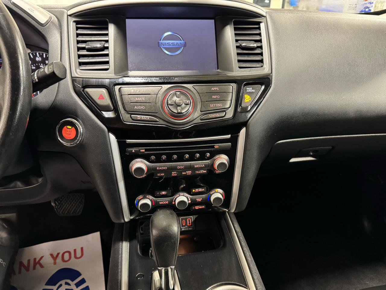 Used 2019 Nissan Pathfinder SV AWD/4WD image 24