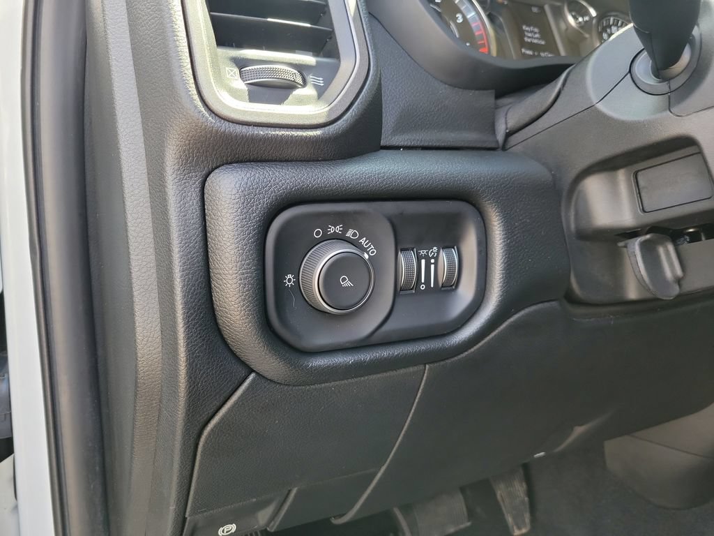Used 2019 RAM 2500 Tradesman AWD/4WD image 24