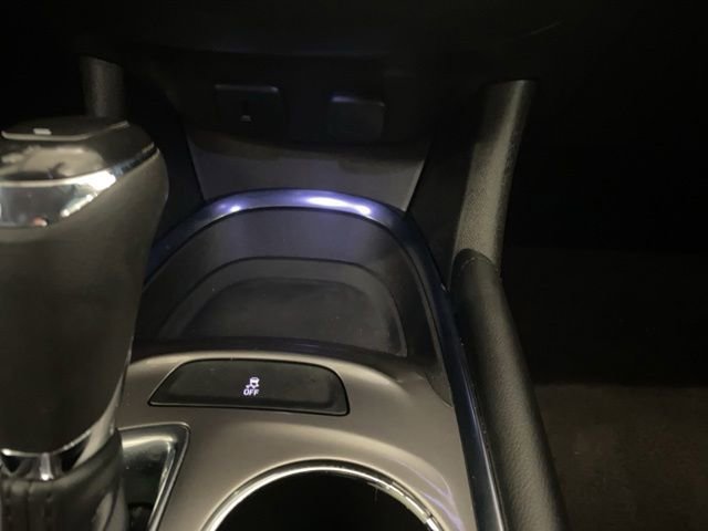 Used 2017 Chevrolet Malibu LT FWD image 23
