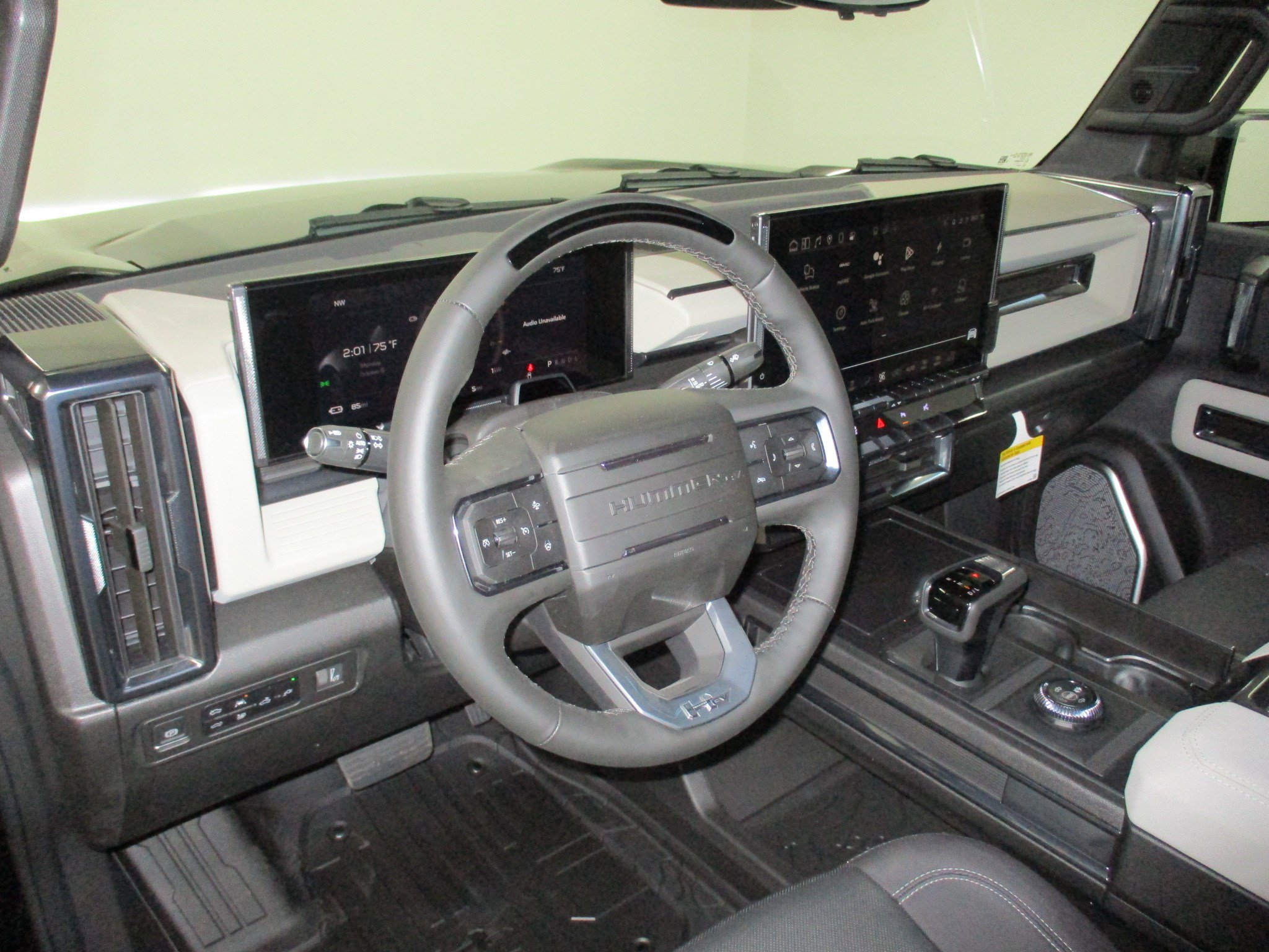 New 2026 GMC Hummer EV 2X w/ LPO, Dark Essentials Package image 17