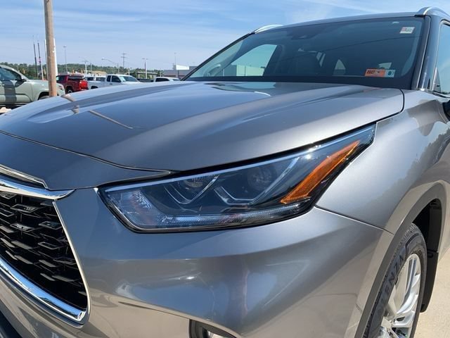 New 2025 Toyota Highlander Platinum AWD/4WD image 28
