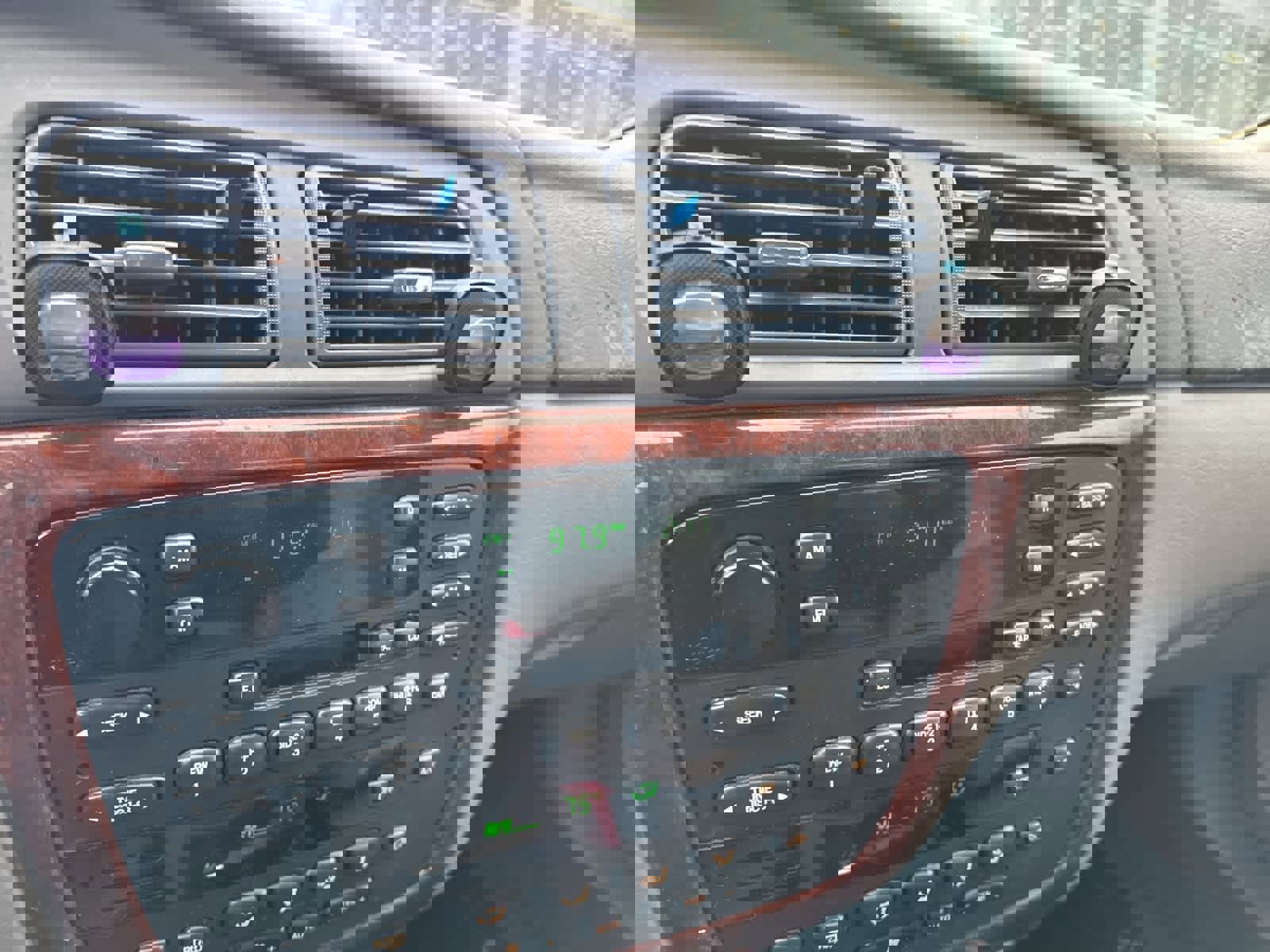 Used 2005 Mercury Sable LS image 27