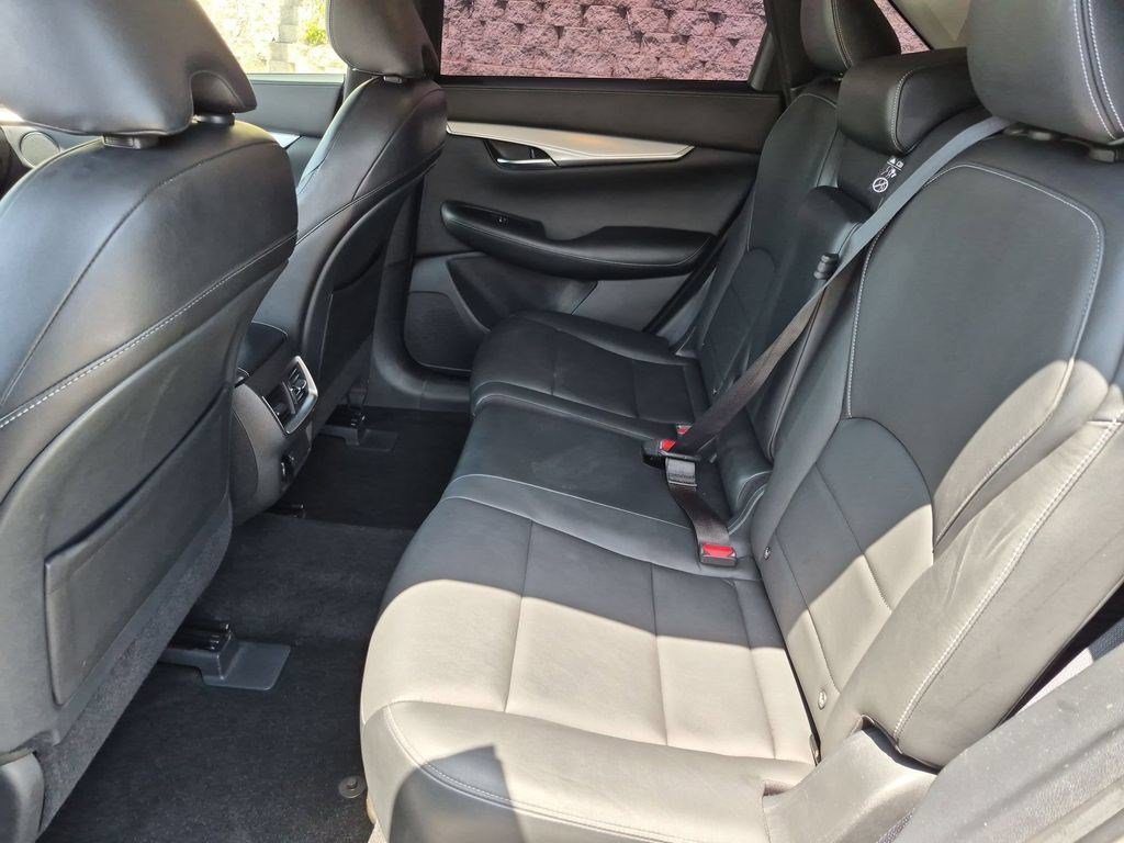 Used 2020 INFINITI QX50 Luxe w/ Cargo Package FWD image 30