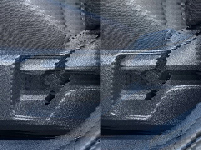 Used 2025 Toyota Camry LE image 28