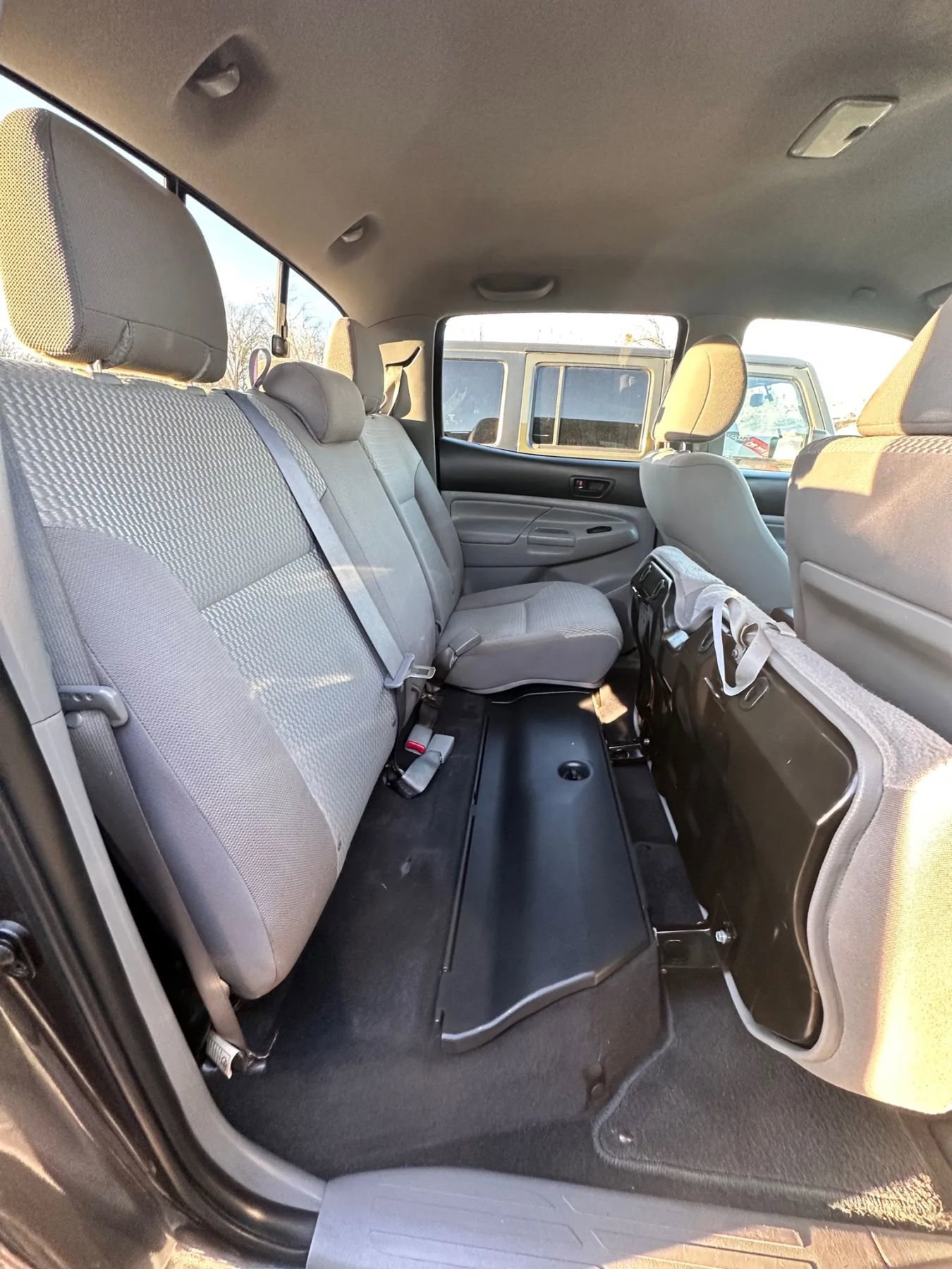 Used 2012 Toyota Tacoma PreRunner w/ SR5 Pkg image 19