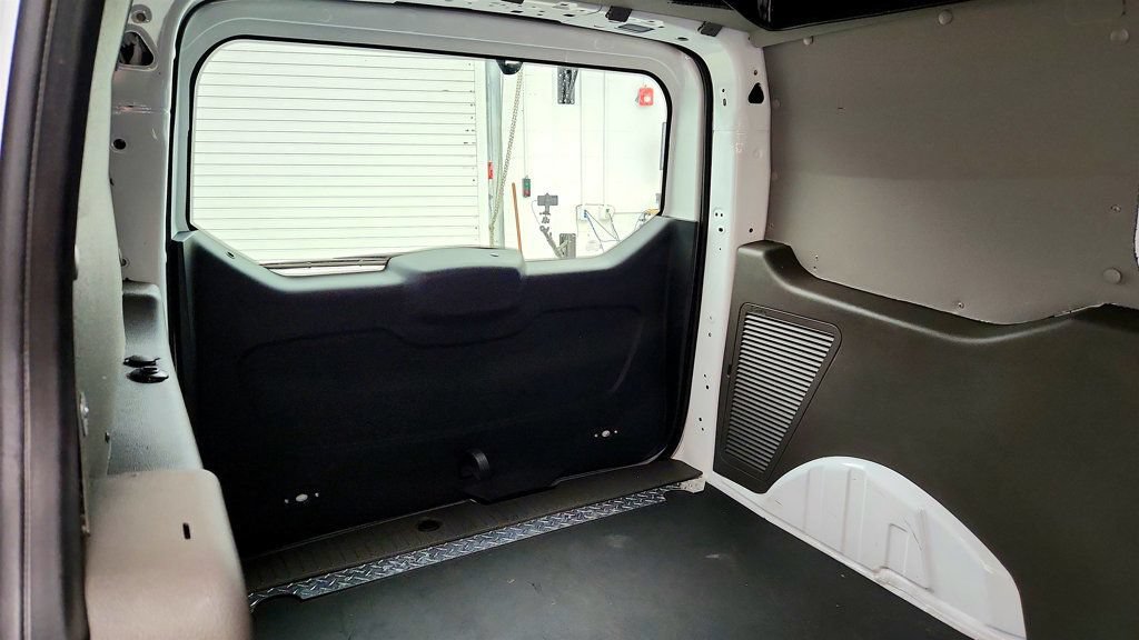 Used 2023 Ford Transit Connect XLT FWD image 23