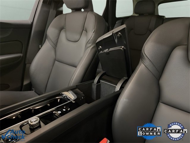 Used 2025 Volvo XC60 B5 Plus image 55