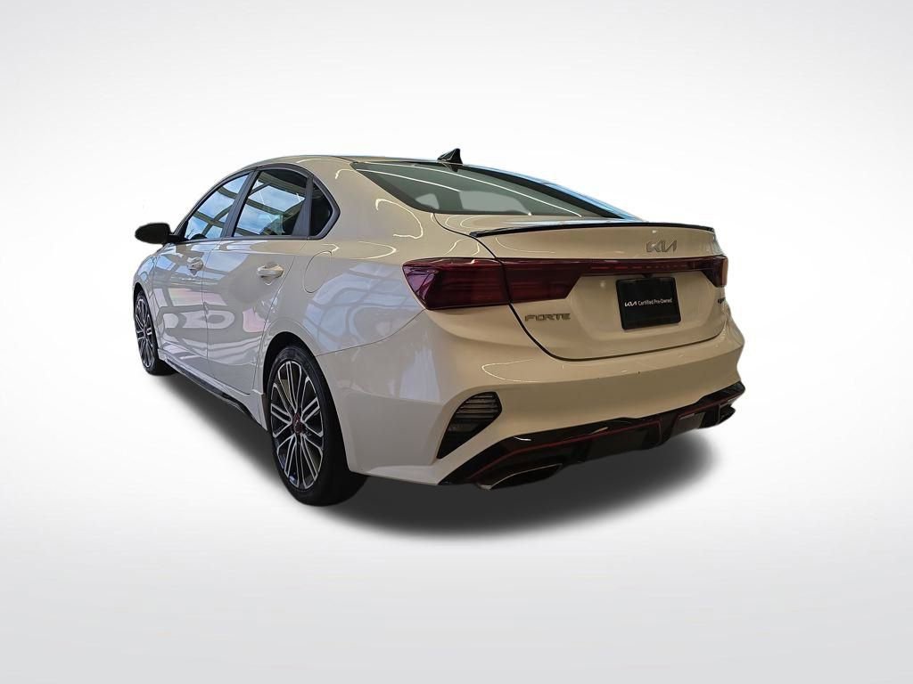 Used 2023 Kia Forte GT image 3