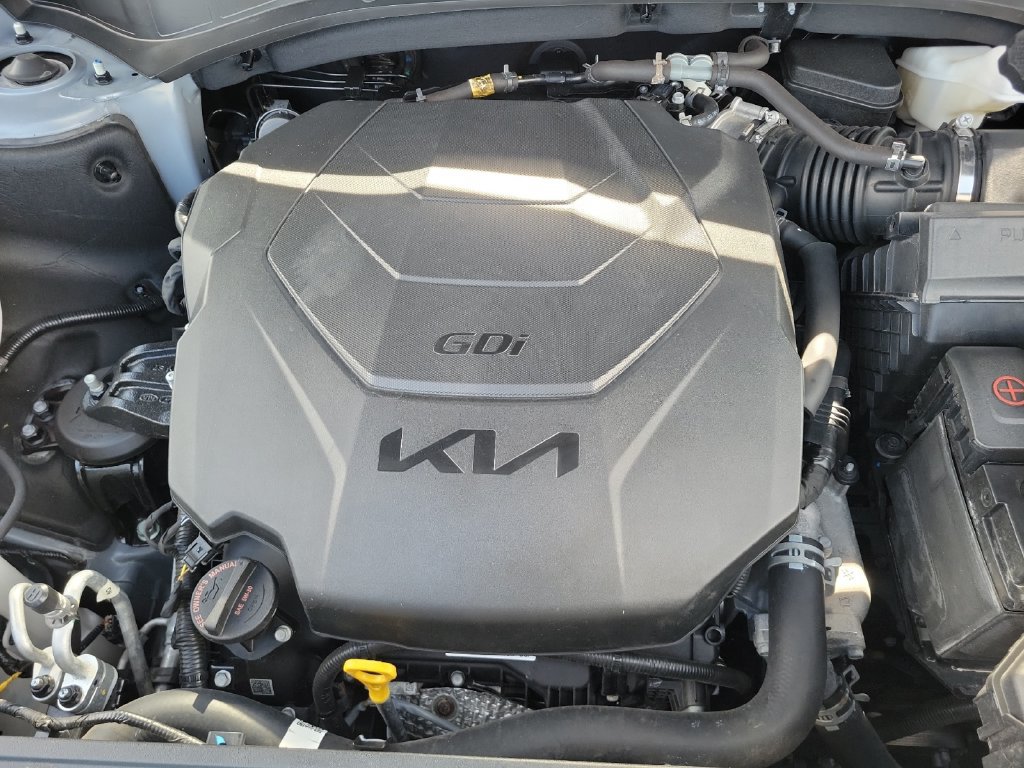 Used 2025 Kia Telluride S AWD/4WD image 29