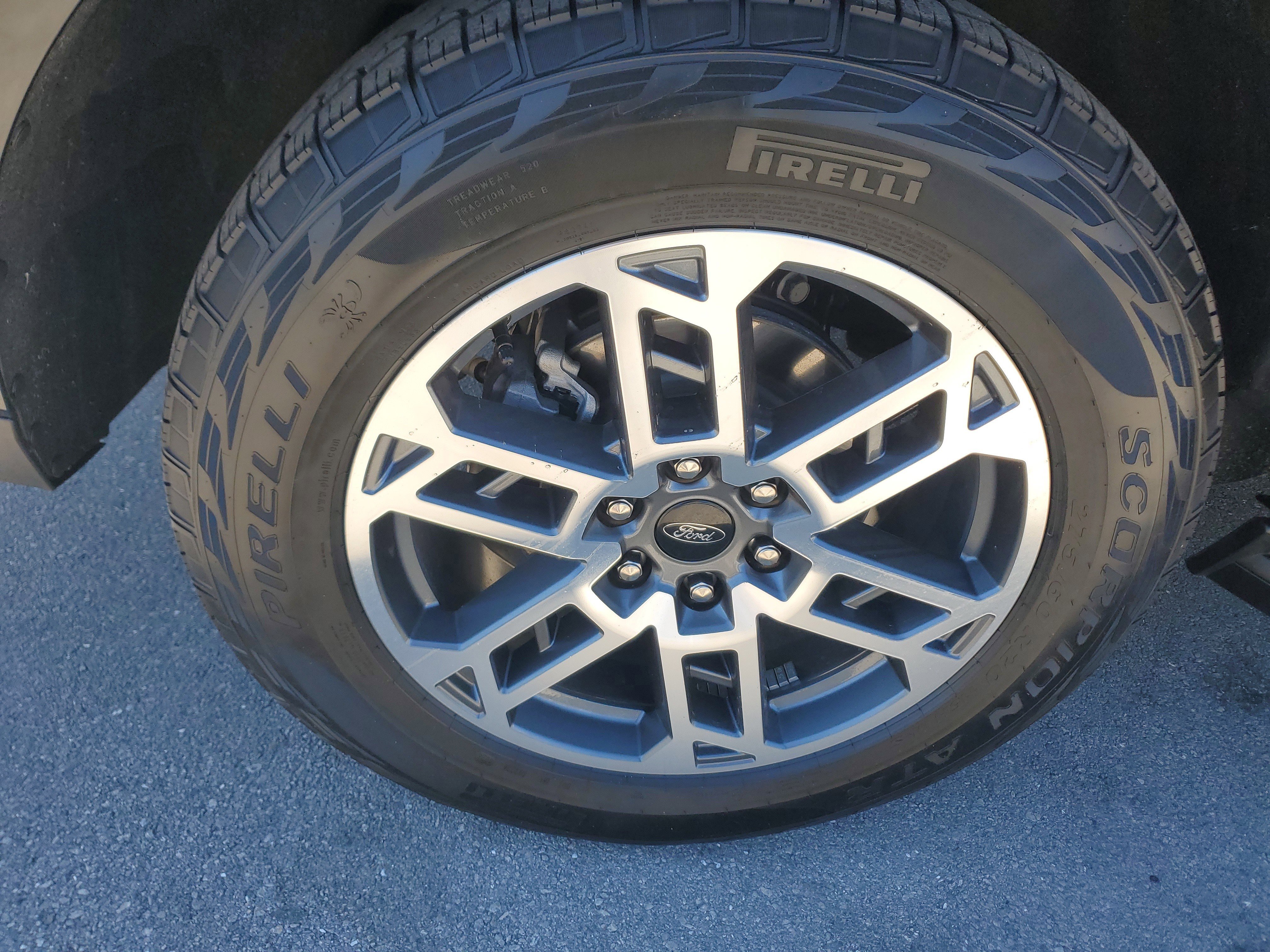 Used 2025 Ford Expedition Max Active image 30