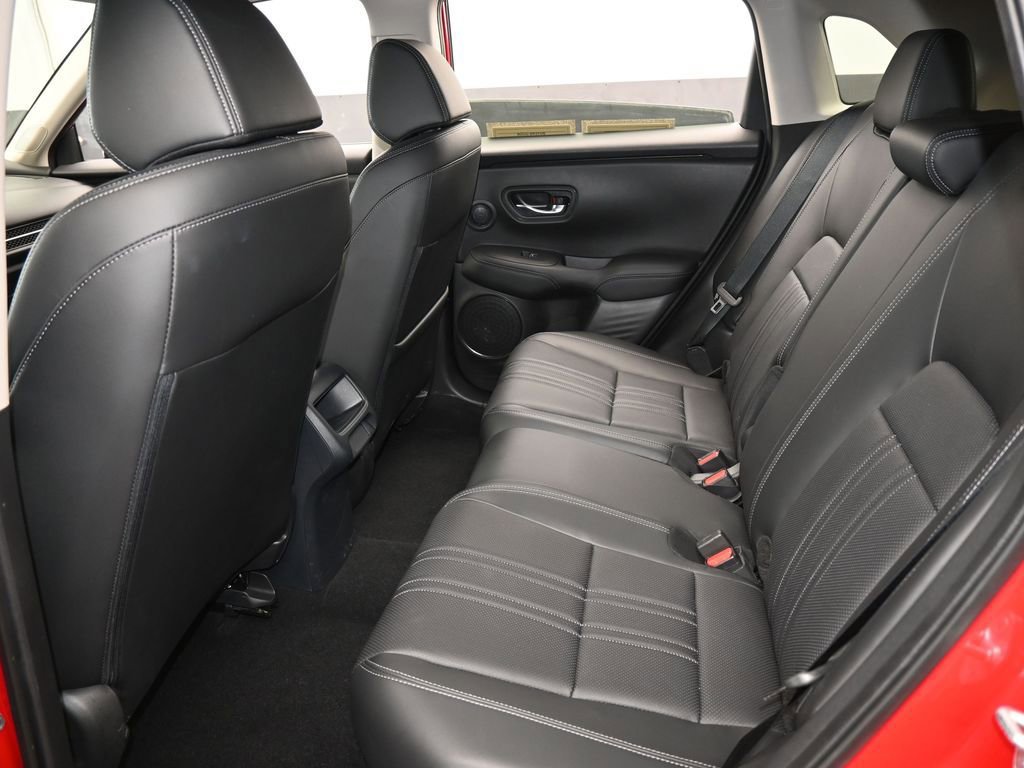 Used 2023 Honda HR-V EX-L image 37