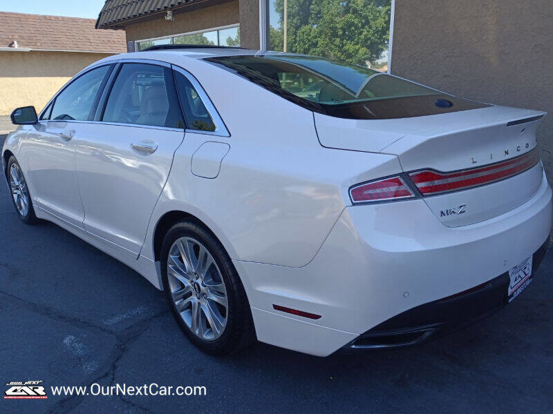 Used 2013 Lincoln MKZ Hybrid image 4