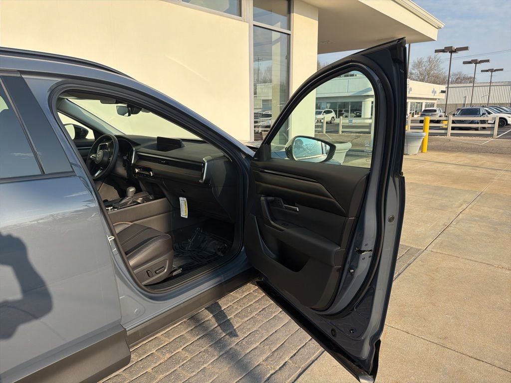 New 2026 MAZDA CX-50 AWD 2.5 Hybrid w/ Cargo Package image 16