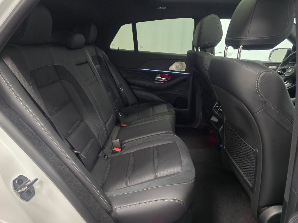 New 2026 Mercedes-Benz GLE 53 AMG 4MATIC Coupe image 24