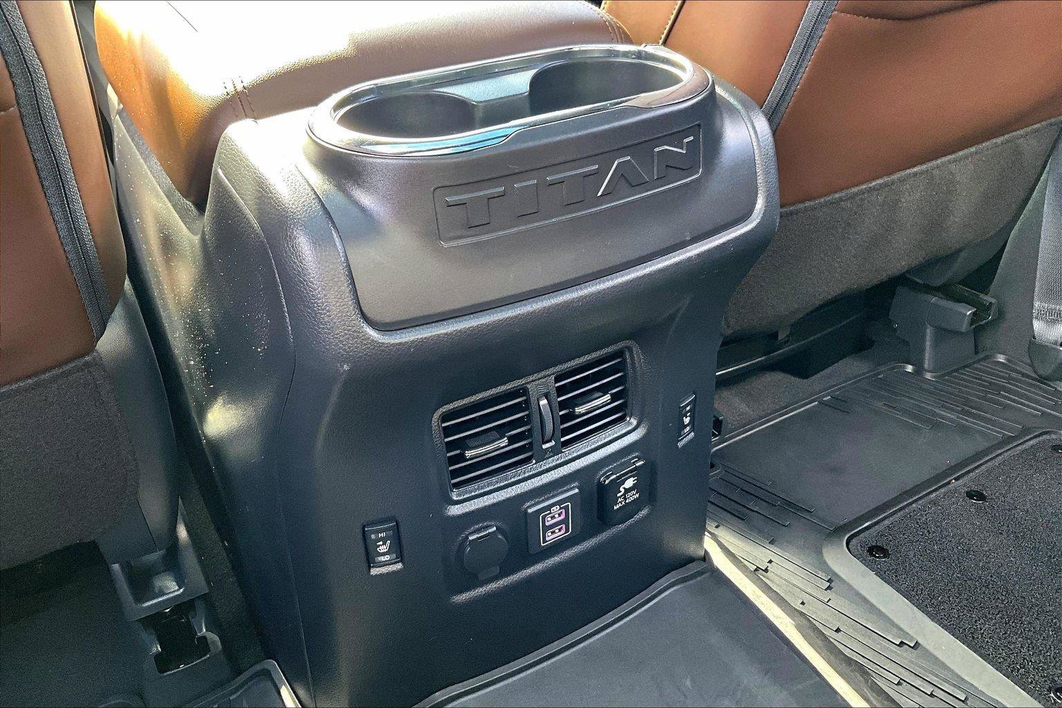 Used 2024 Nissan Titan Platinum Reserve w/ Moonroof Package AWD/4WD image 12