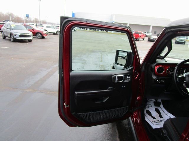 Used 2021 Jeep Wrangler Unlimited Rubicon image 16