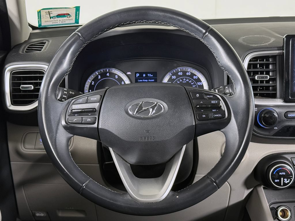 Used 2021 Hyundai Venue SEL w/ Premium Package FWD image 33