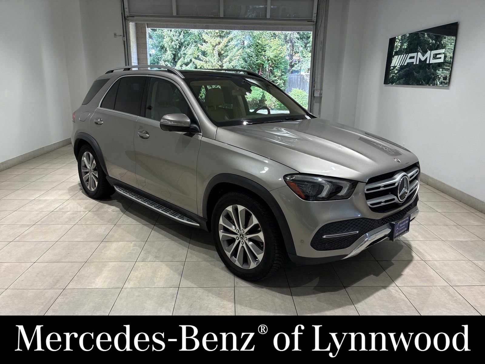 Used 2020 Mercedes-Benz GLE 350 4MATIC image 1