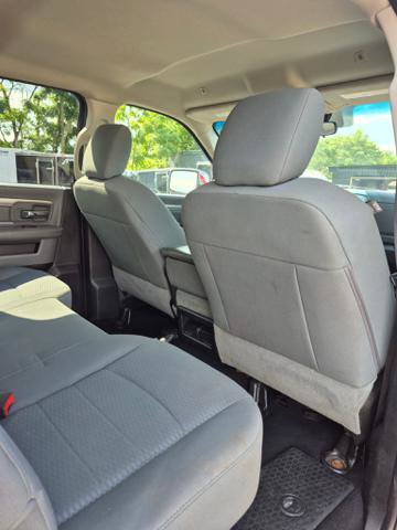 Used 2019 RAM 1500 Classic SLT RWD image 12