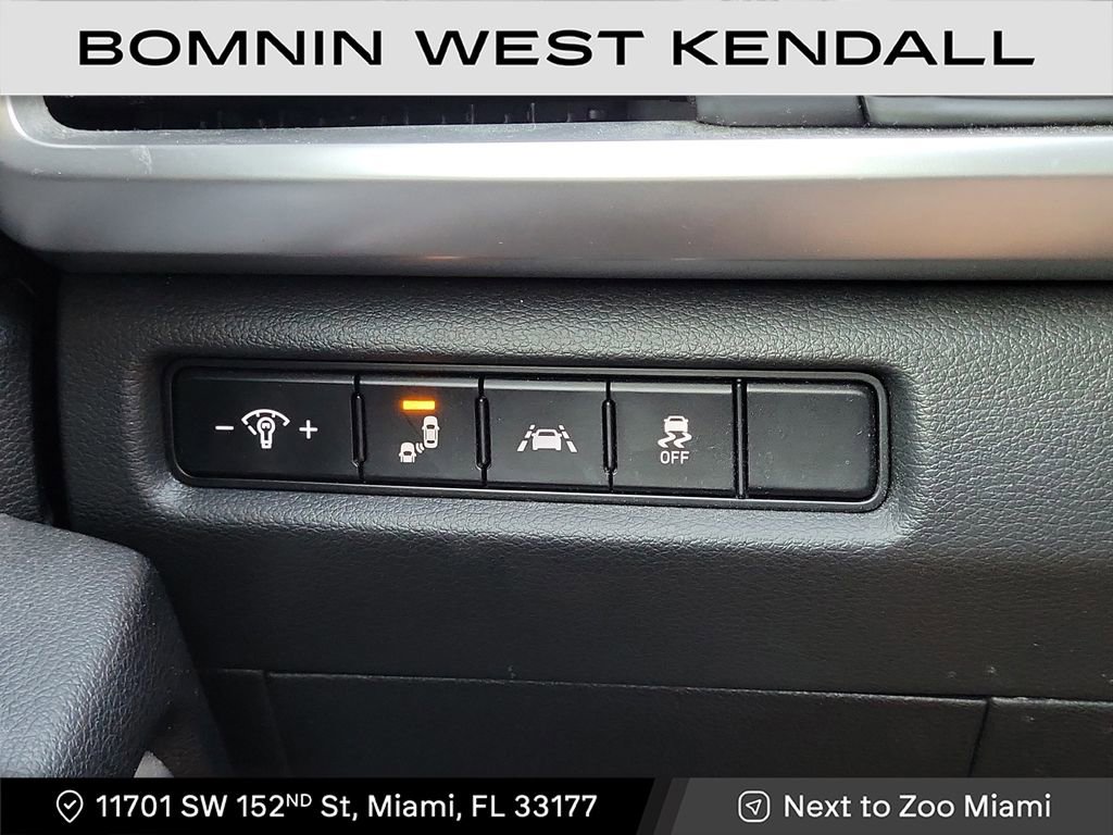 Used 2021 Kia Telluride LX image 16