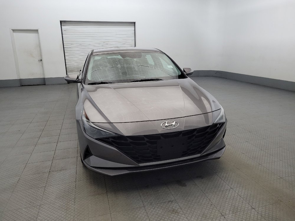 Used 2023 Hyundai Elantra SEL w/ Convenience Package image 14