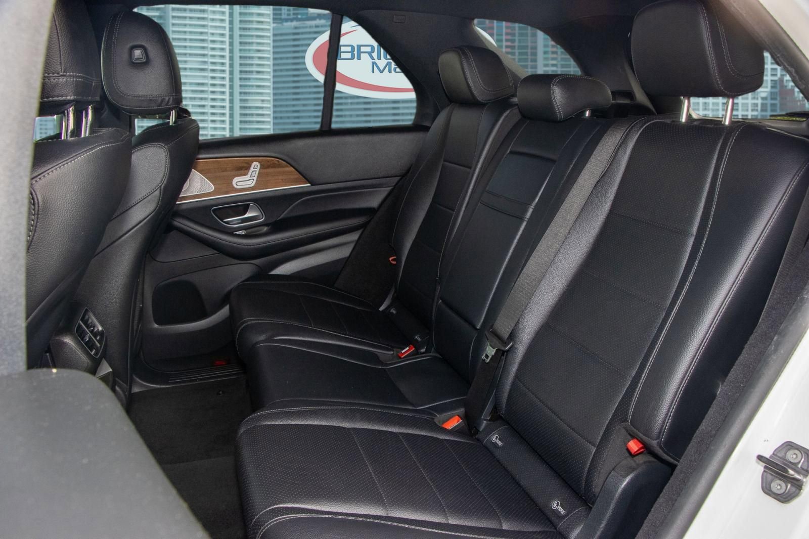 Used 2021 Mercedes-Benz GLE 350 w/ 3rd Row Seat Package image 7