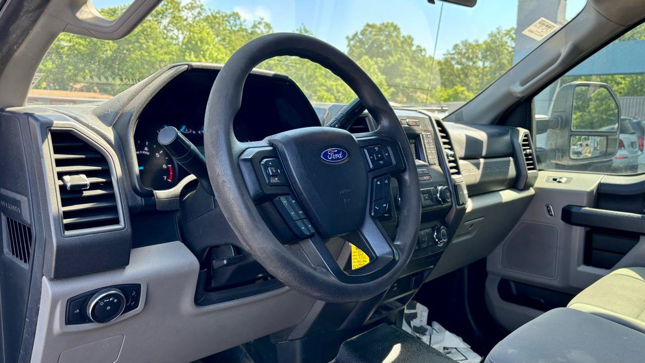 Used 2019 Ford F250 XL w/ Power Equipment Group AWD/4WD image 12