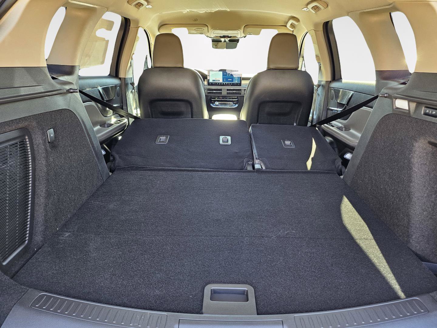 New 2026 Lincoln Corsair Premiere AWD/4WD image 28