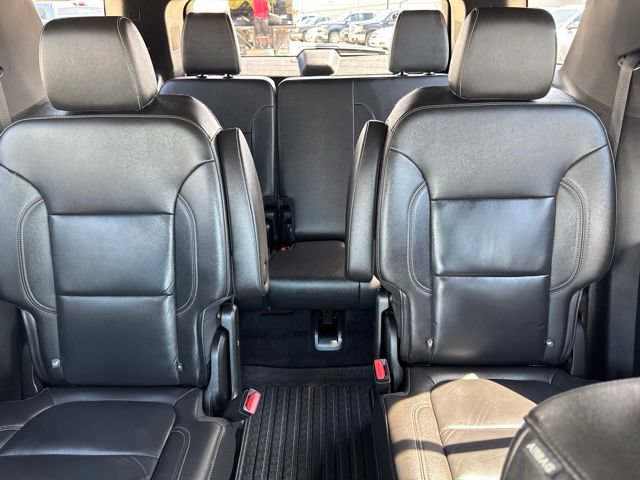 Used 2023 Chevrolet Traverse LT FWD image 55