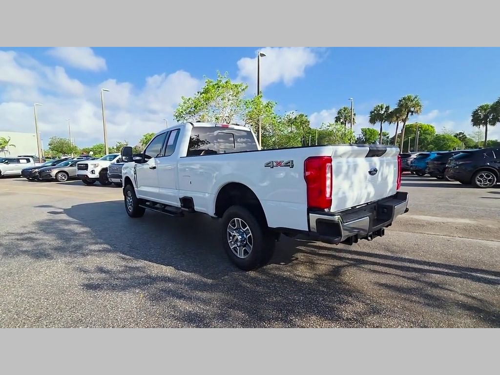 Used 2025 Ford F350 XLT image 44