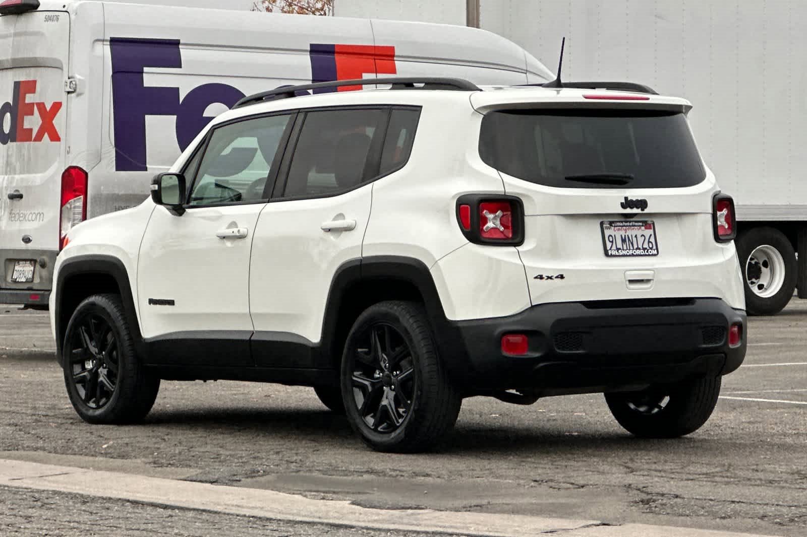 Used 2023 Jeep Renegade Altitude image 6