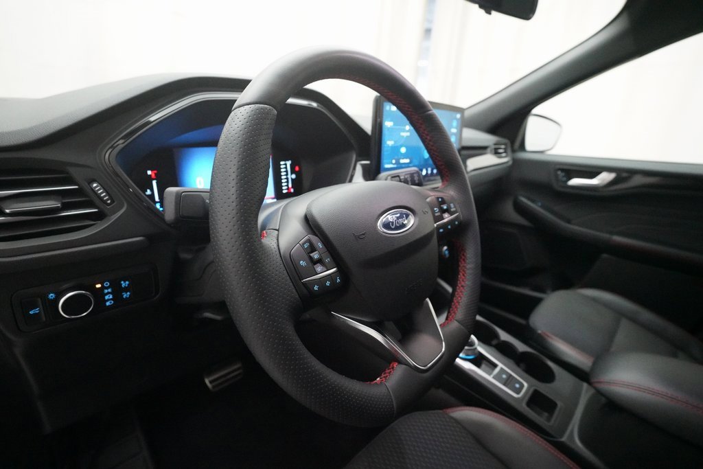Used 2023 Ford Escape ST-Line w/ Tech Pack #1 image 8