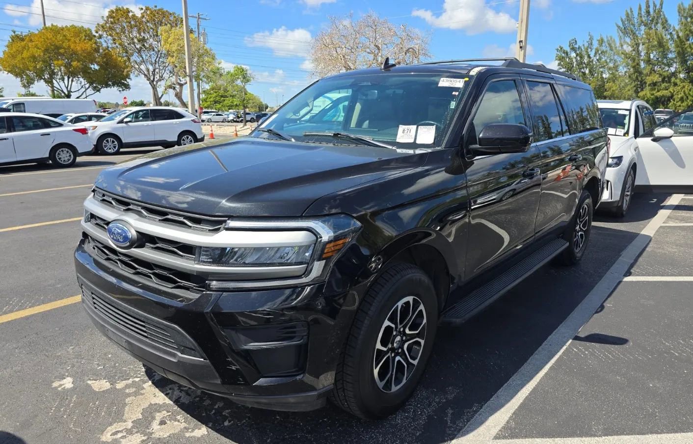 Used 2024 Ford Expedition Max XLT AWD/4WD image 47