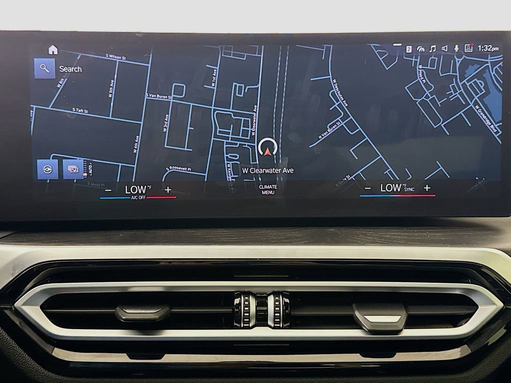 Used 2023 BMW 330i Sedan w/ Driving Assistance Package image 17