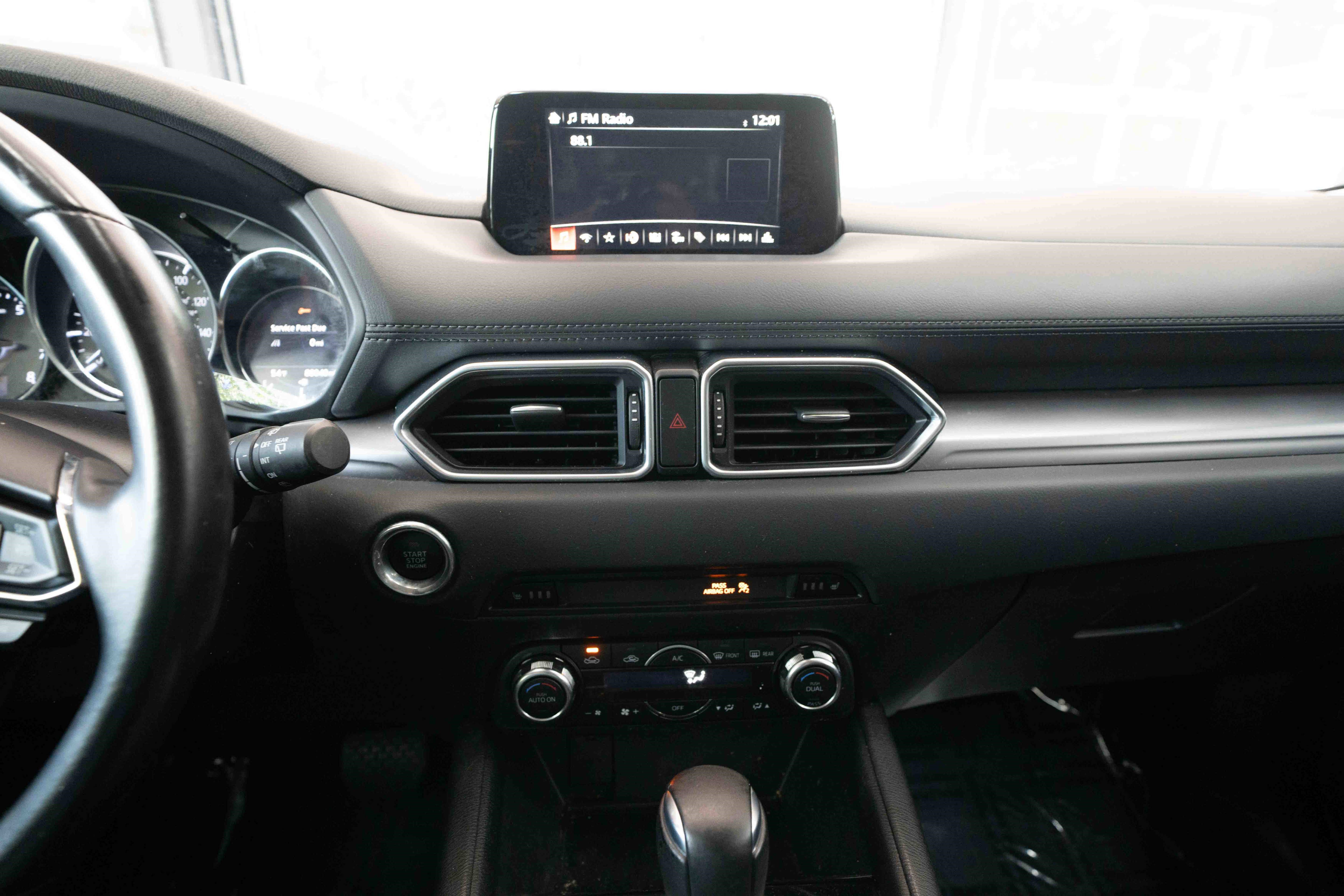 Used 2018 MAZDA CX-5 Touring image 17