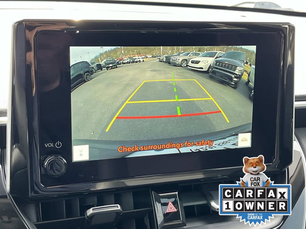 Used 2025 Toyota Corolla Cross XLE w/ Convenience Package image 35