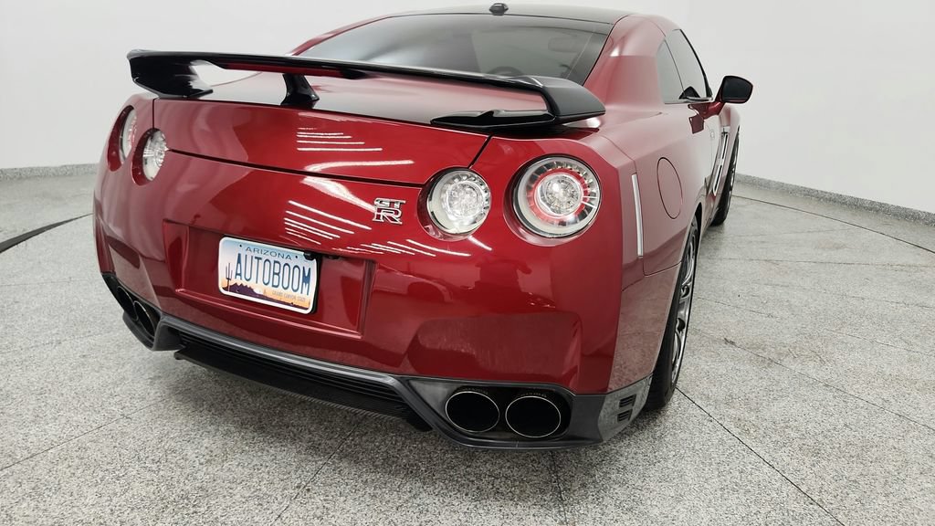 Used 2015 Nissan GT-R Premium AWD/4WD image 21