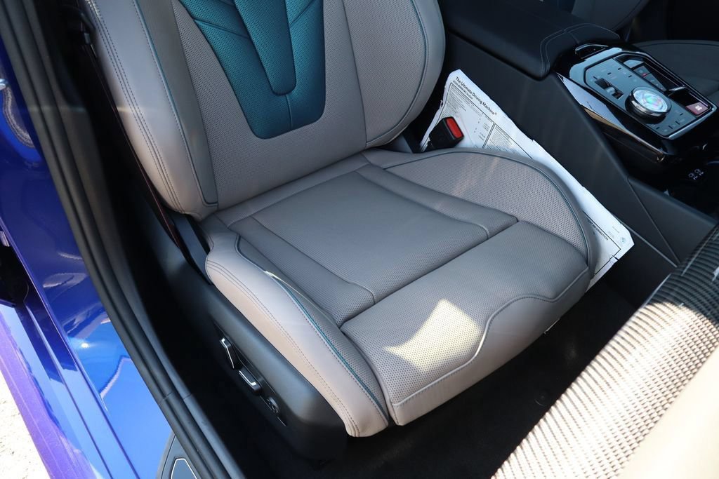 New 2026 BMW M5 AWD/4WD image 9