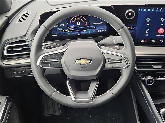 New 2027 Chevrolet Traverse LT FWD image 11