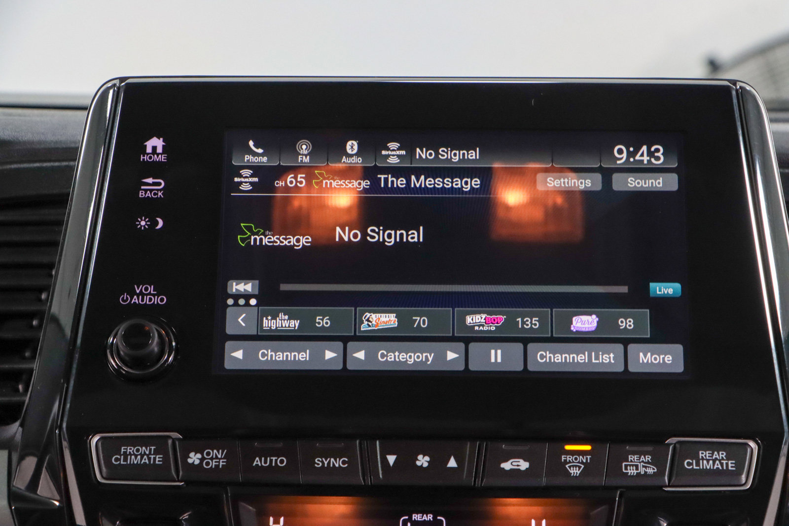 Used 2024 Honda Odyssey EX-L image 19