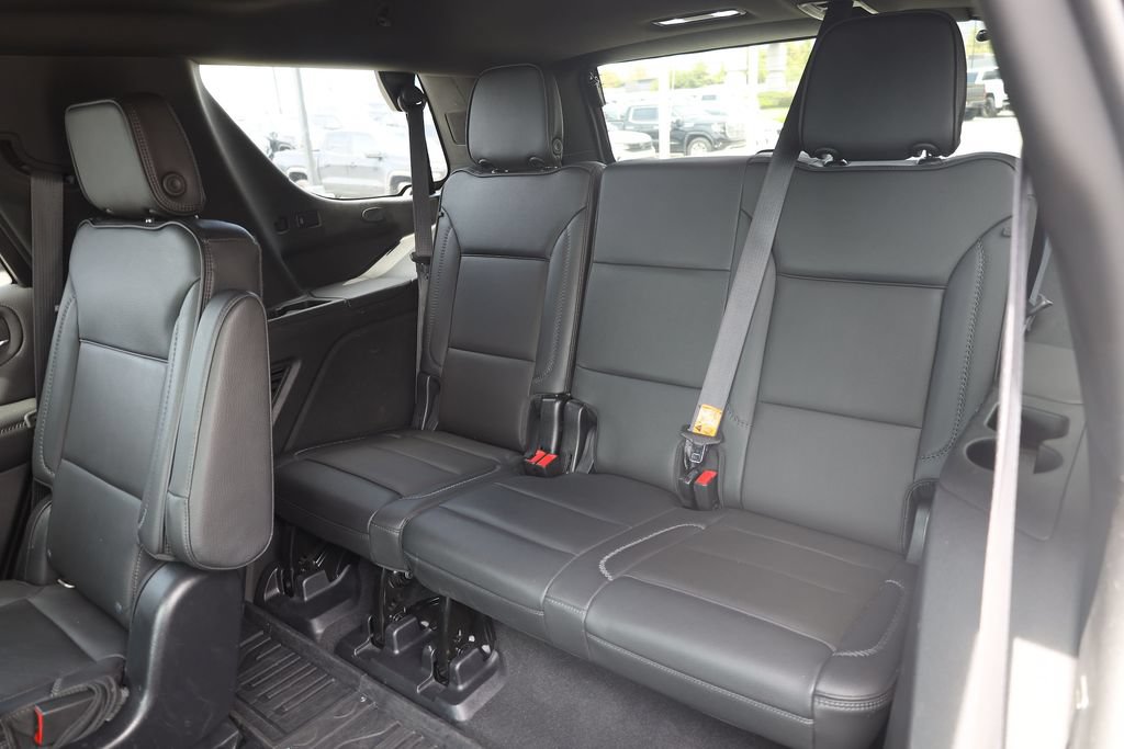 Used 2022 GMC Yukon Denali w/ Denali Ultimate Package AWD/4WD image 20