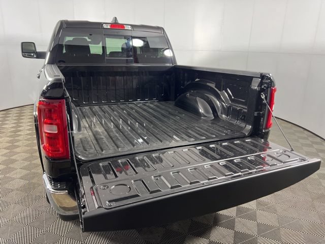 New 2026 RAM 1500 Big Horn AWD/4WD image 7