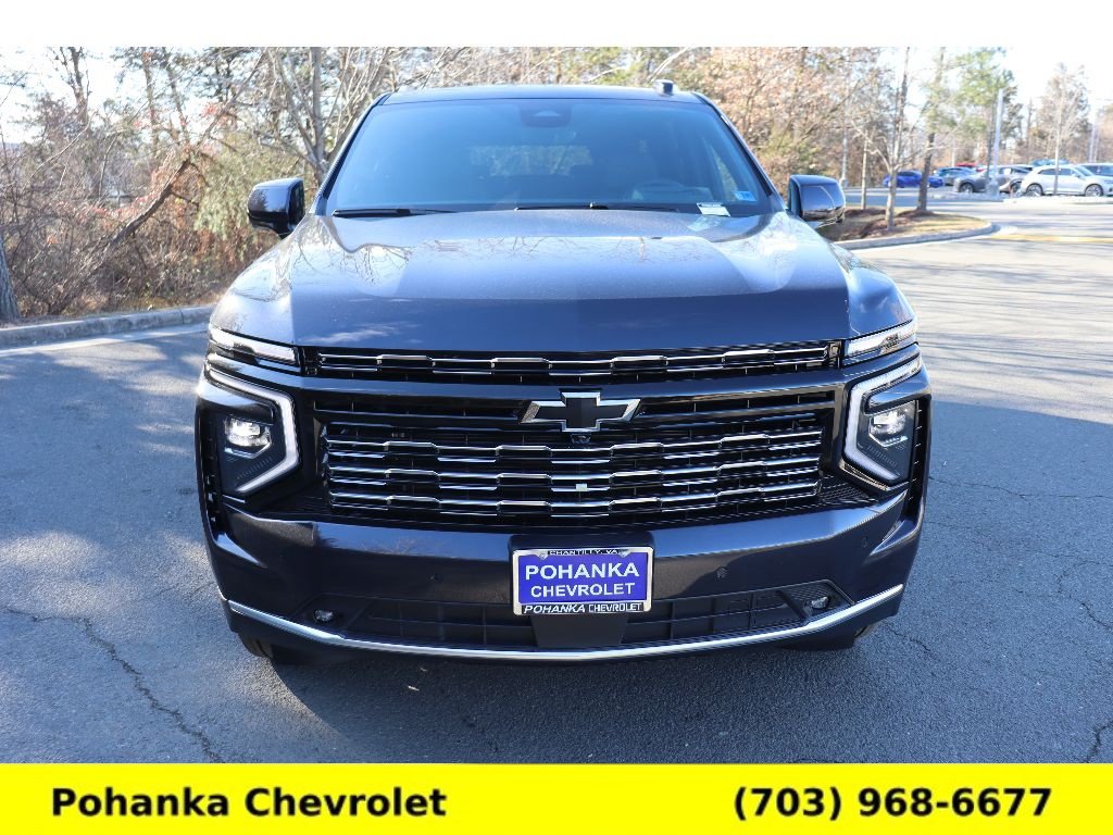 New 2026 Chevrolet Suburban High Country AWD/4WD image 2